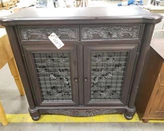 #1507: Wine Cabinet 45"×19"×42"
Wine Cabinet 45"×19"×42"
