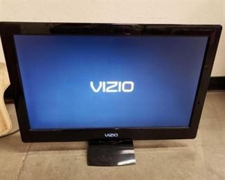 #1700: 26" Vizio TV with Remote
Model: M260MV