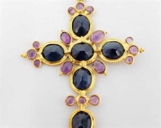 #63: 18k Gold Cross Pendent, 1.9g
Weighs approx 1.9g, measures approx 1"