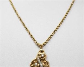 #102: 14k Gold Necklace with Diamonds, 19.1g
Weighs approx 19.1g, measures approx 17"