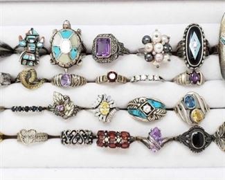 #203: Approx 27 Sterling Silver Rings
Combined weigh approx 117.5g, Sizes range from 5-10