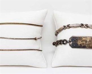 #212: Five .925 Sterling Silver Bracelets, 15g
All five combined weigh approx 15g,