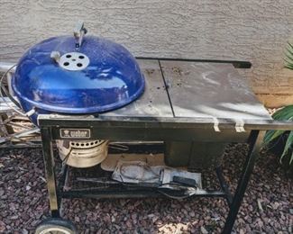 Charcoal grill