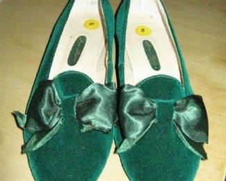 Green velvet shoes
