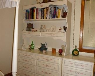 lots of matching pieces / books /clock