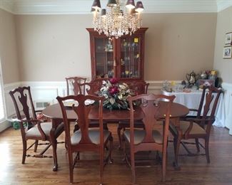 Lexington Bob Timberlake Dining Room set with 7 chairs and custom table pad