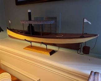 BOAT MODEL
