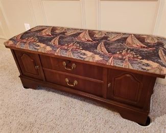 LANE CEDAR CHEST