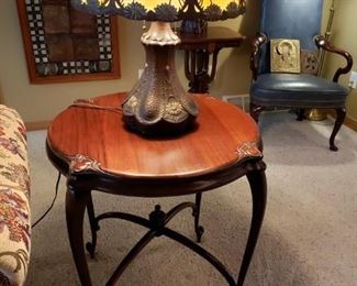 AMAZING ART NOUVEAU TABLE AND ANTIQUE LAMP