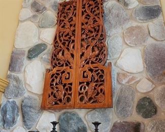 LARGE AND BEAUTIFUL ANTIQUE CHINESE WEDDING BED CARVING
