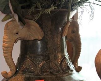 Unique elephant handled vase is quite attractive!