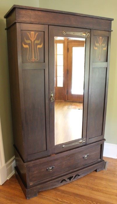 Stunning Mission Oak Wardrobe.  With strapped hinges and inlay.  