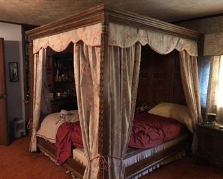 Covered four poster canopy bed