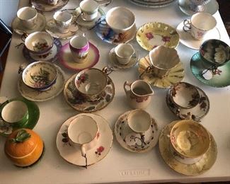 Tea cup and saucer collection