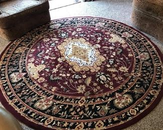 8’ round rug