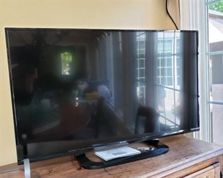 Flatscreen television