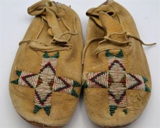Early 20th Century Beaded Moccasins 