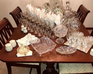 Mahogany Duncan Phyfe dinning table and six chairs, antique etched crystal, cut glass berry set, antique cut glass preserve stand