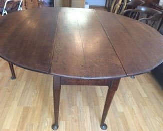  Colonial Williamsburg George III Drop Leaf 66" Table