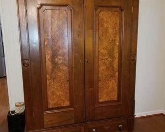 Beautiful armoire with shelves. 