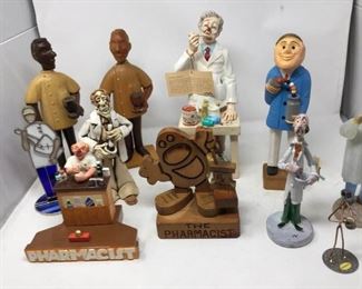 Assortment of Vintage Pharmacy Figurines/Figures     https://ctbids.com/#!/description/share/153618