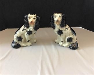 Porcelain Figurines  https://ctbids.com/#!/description/share/156070