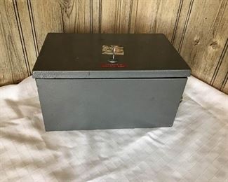 Metal security box          https://ctbids.com/#!/description/share/158580