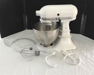 Kitchen Aid Mixer https://ctbids.com/#!/description/share/159187