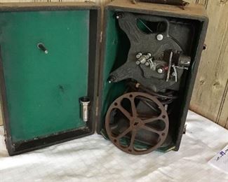 Vintage Movie Projector https://ctbids.com/#!/description/share/159216