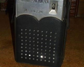 Mid century pocket size transistor 'N.America' radio in vinyl case 