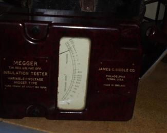 Antique bake lite 'Megger' insulation tester - variable voltage - midget type - James Biddle Co Phil. Pa.  made in England in original leather case