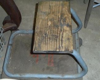 Vintage 'Snap-On' seated creeper