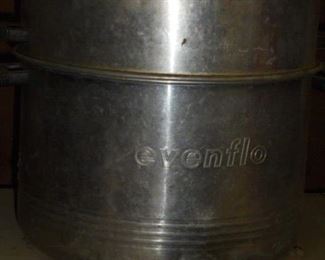 Antique 'Evenflo' cooking pot w/lid
