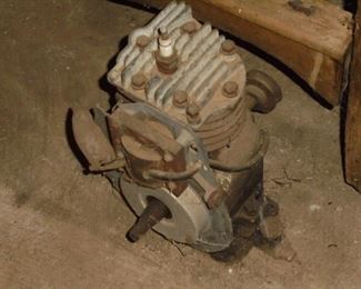 1 of 2 antique one cycle motors