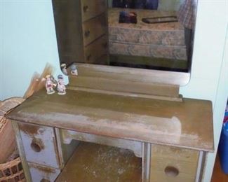 Matching Mid century 4 drawer dressing piece w/mirror & original stool