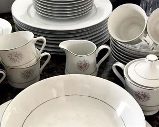 China dinnerware 