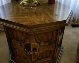 Gordon's End Table 