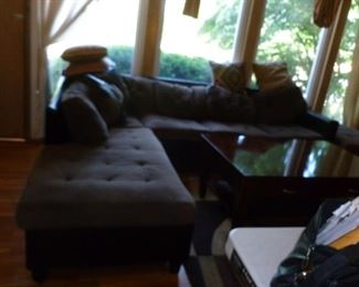 Sectional (needs cleaning..great for dorm or basement)