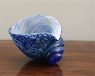 Art Glass Seashell Paperweight