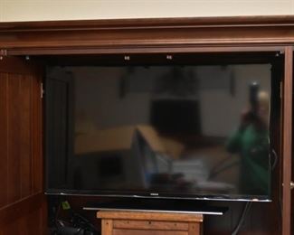 Samsung Flatscreen TV