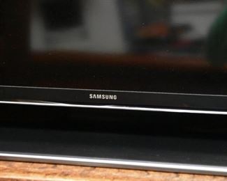 Samsung Flatscreen TV