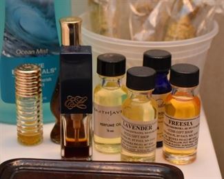 Women's Perfumes & Fragrances