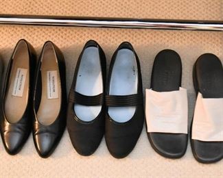 Women's Shoes (Size 9)