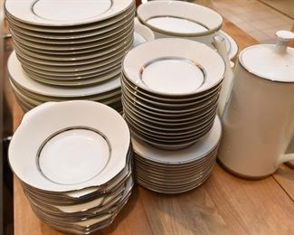 Noritake China Set (Galaxy Pattern - White with Silver Detail)