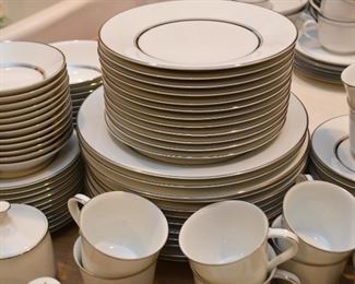 Noritake China Set (Galaxy Pattern - White with Silver Detail)
