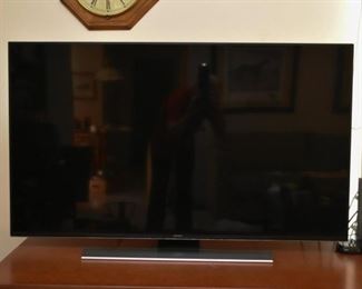 Samsung UHD Flat Screen TV