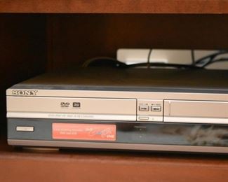 Sony DVD & VHS Player