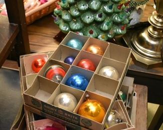 Vintage Christmas Ornaments (Shiny Brite & More)