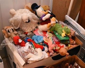Beanie Babies & Stuffed Animals