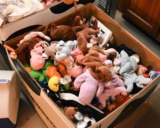 Beanie Babies & Stuffed Animals